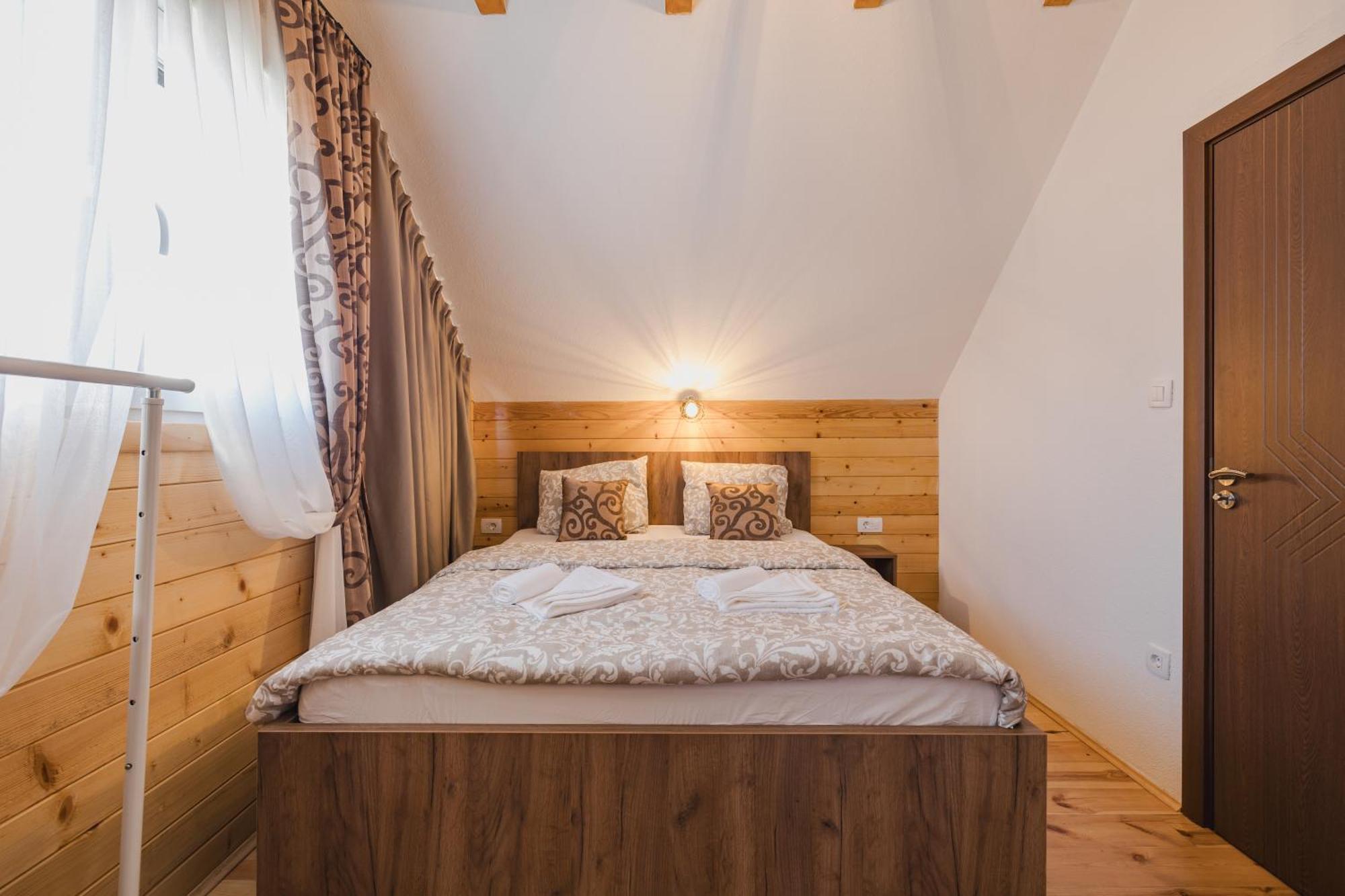Mountain House Ivanovic Moticki Gaj Exterior foto