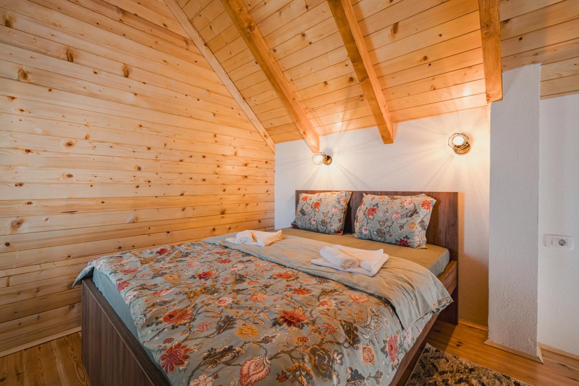 Mountain House Ivanovic Moticki Gaj Exterior foto