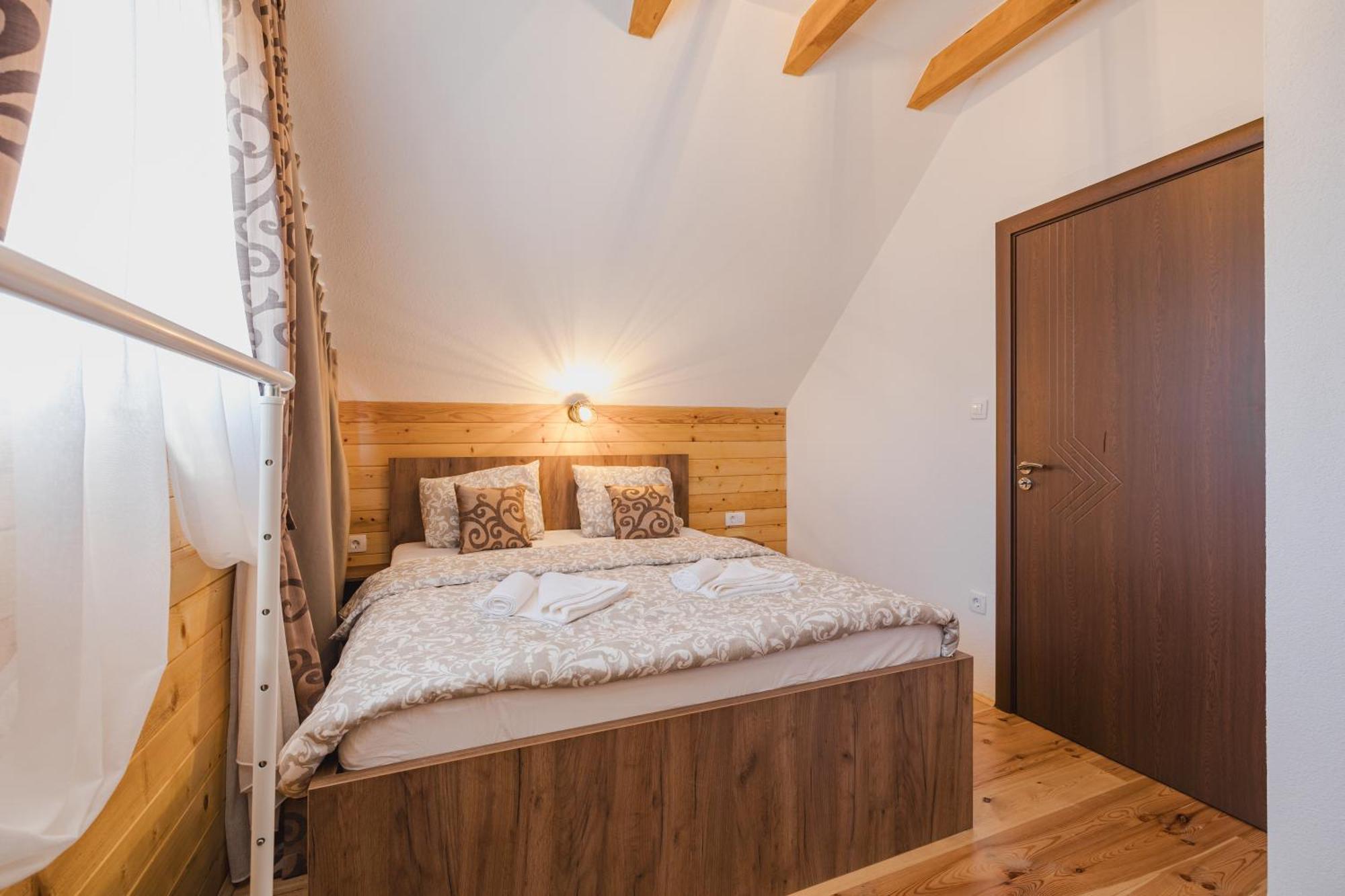Mountain House Ivanovic Moticki Gaj Exterior foto