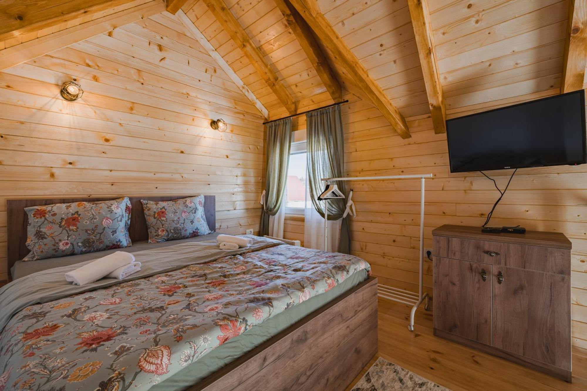 Mountain House Ivanovic Moticki Gaj Exterior foto
